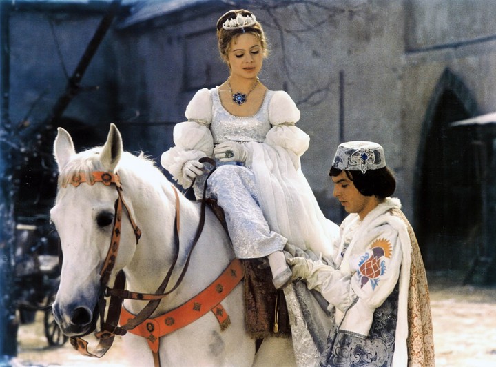 Tri oriešky pre Popolušku